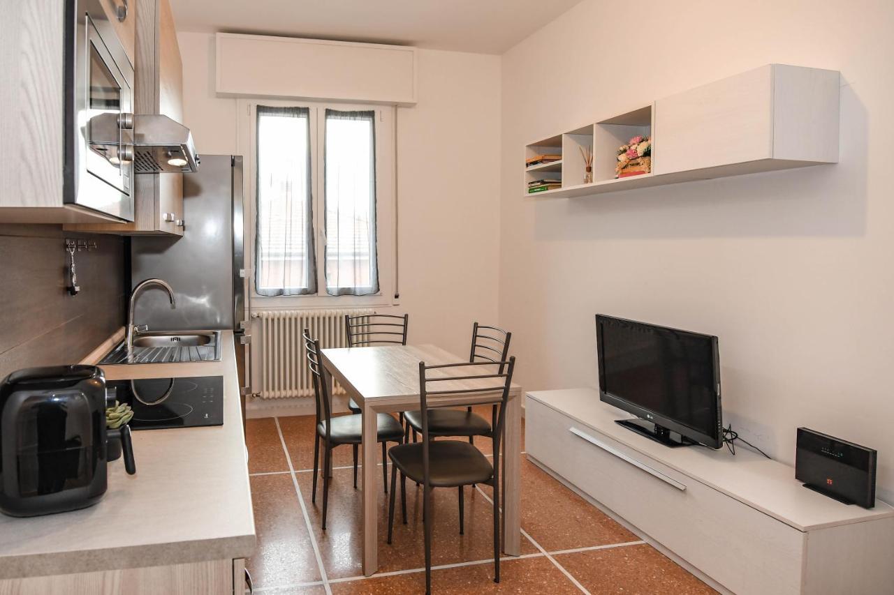 Fontanesi Suite Болонья Экстерьер фото